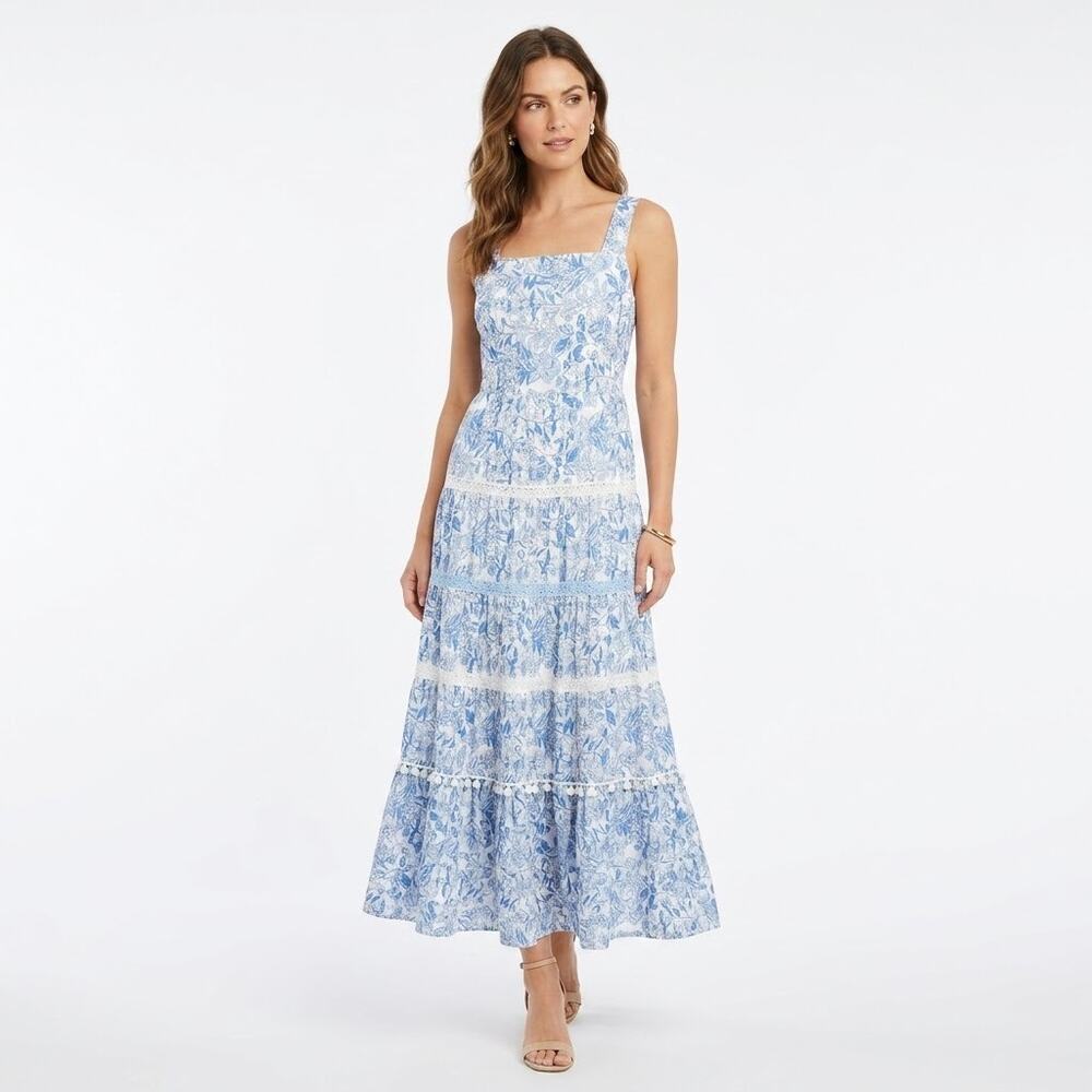 Crown & Ivy Printed Maxi Dress Size Small